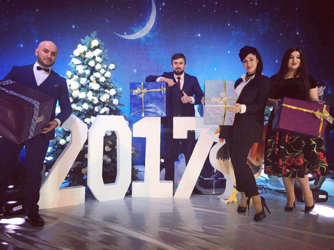 Звезды «Звук-М» приняли участие в записи новогоднего мюзикла на «Архыз 24»