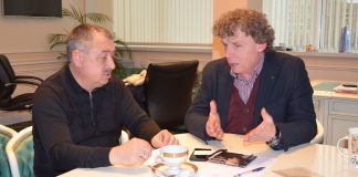 28 февраля 2017 года состоялась встреча руководства музыкального издательства «Звук-М» с генеральным продюсером радиостанции «Восток FM» Алексеем Клюевым