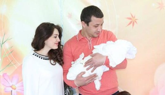 Лилия Шаулухова, ее муж Алим Шибзухов и их сын Хасан.