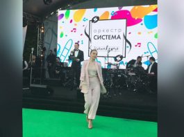 Maryana Albotova and Alla Boychenko performed brilliantly at a jazz party!