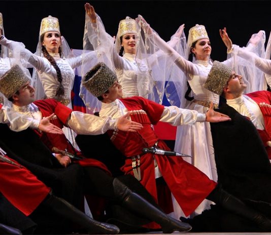 Адыгейские народные танцы