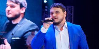 26 марта 2021 года во Владикавказе прошел сольный концерт Рустама Нахушева. Видео
