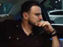 Сложную историю любви в большом городе показал Рустам Нахушев в своём новом видеоклипе на песню «А ты на свидание»