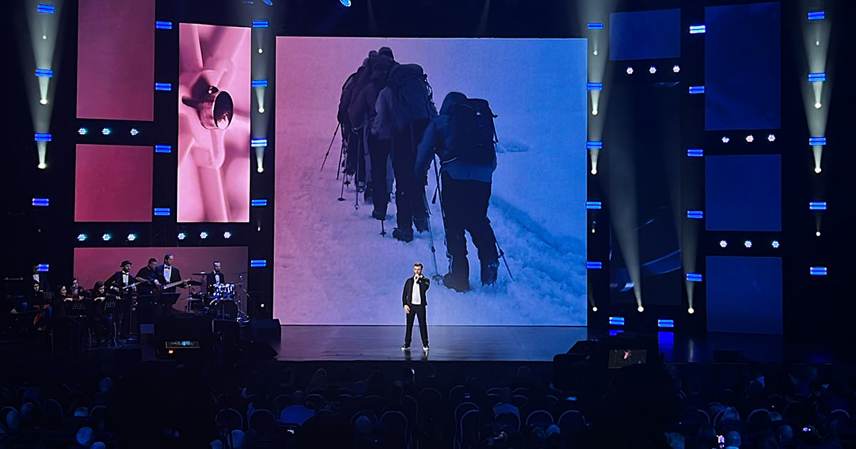 Султан Лагучев выступил на концерте в Москве, посвященном 85-летию со дня рождения Владимира Высоцкого