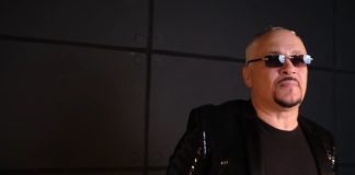 Миллионы алых роз